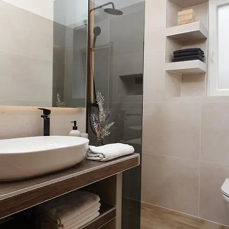 New!beautiful Modern Bedrooms And Old Town Zadar- Great Location