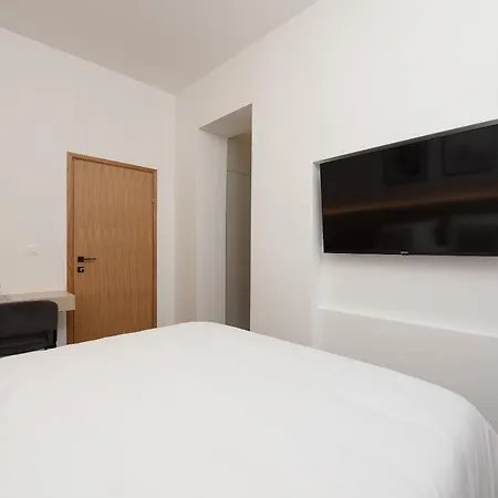 New!beautiful Modern Bedrooms And Old Town Zadar- Great Location Apartment