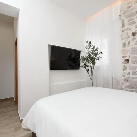 New!beautiful Modern Bedrooms And Old Town Zadar- Great Location Zadar